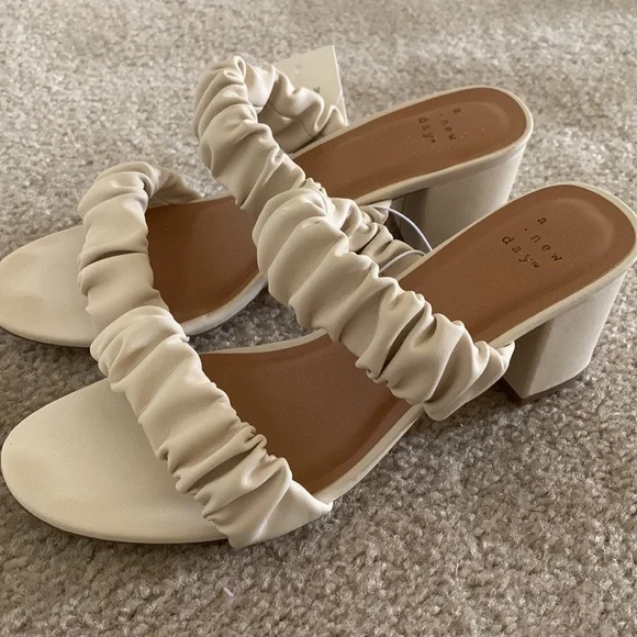 A New Day | Wanda Ruched Block Heeled Sandals - Cream - Picture 3 of 12